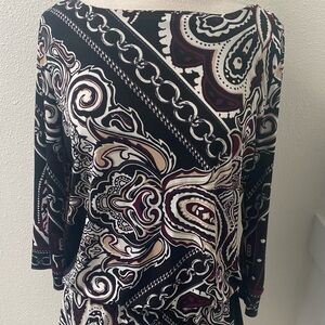 White House Black Market Black and White Graphic Tunic